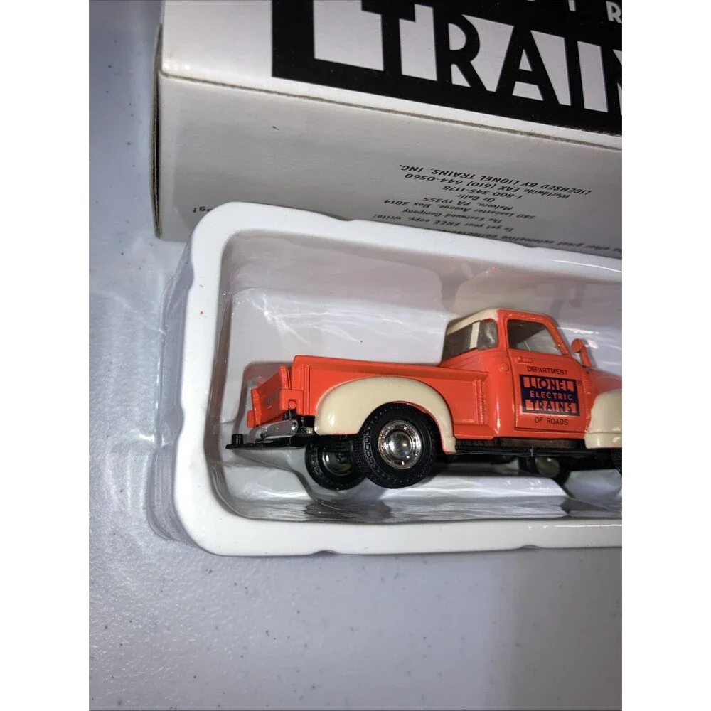 Eastwood Automobilia - # 4 Lionel Eastwood 5-piece set - 1953 Chevrolet Pickup